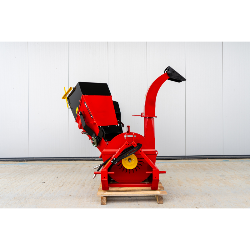 Flistugg RT-630R med hydraulisk inmatning