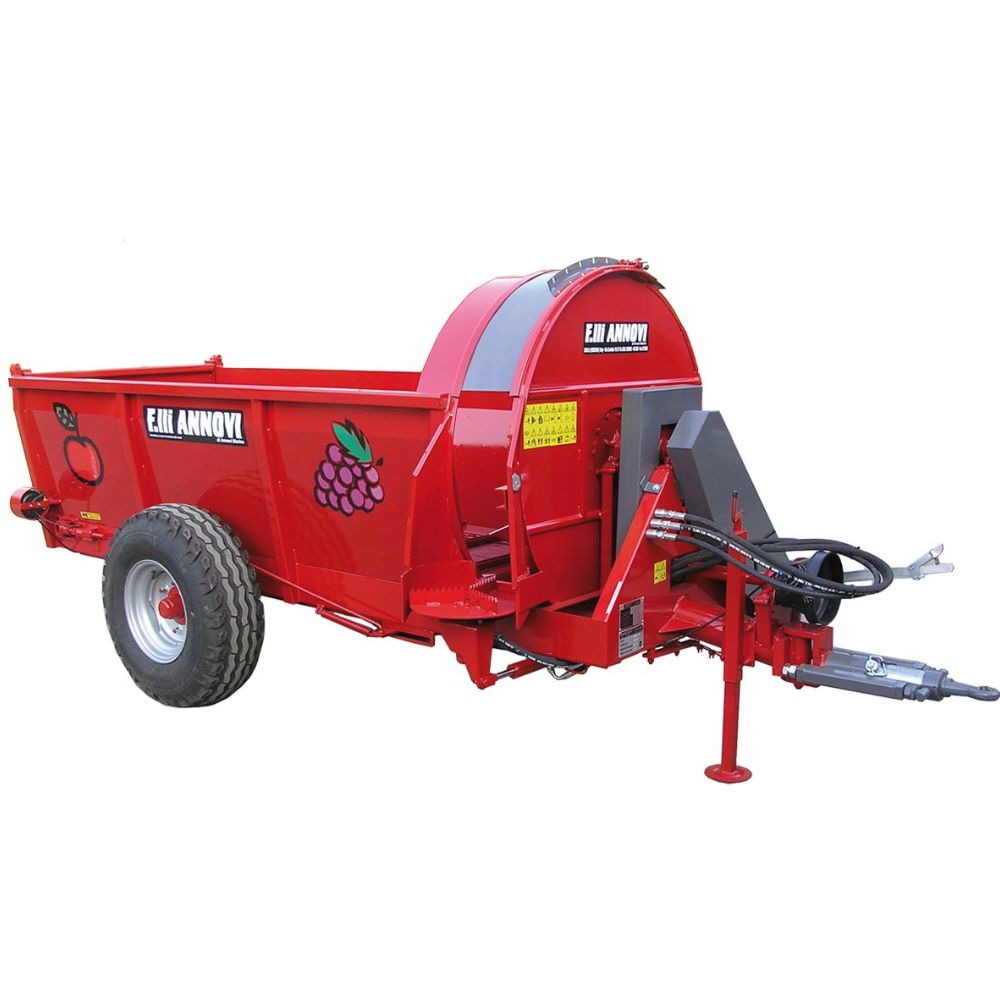 Annovi A35 bogserad gödselspridare för frukt- och vinodlingar, designad för effektiv spridning av organiskt gödsel