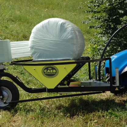Caeb Mountainsilo balplastare med 25 cm plastfolie för automatisk inplastning av minirundbalar.