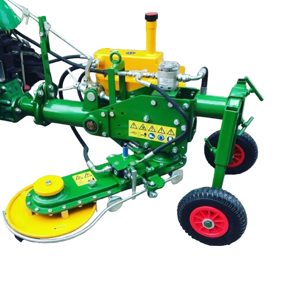 Carli ERP1 ogräsrensare för vinodling monterad på tvåhjulstraktor