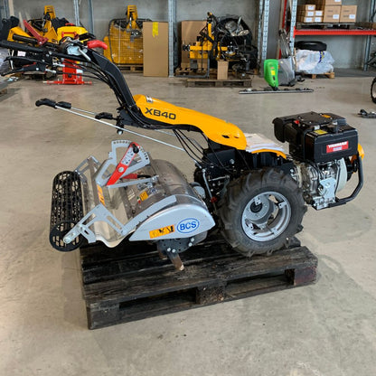Enaxlad traktor Ferrari 340 Powersafe Yanmar L100 Diesel med jordfräsaggregat 66 cm 