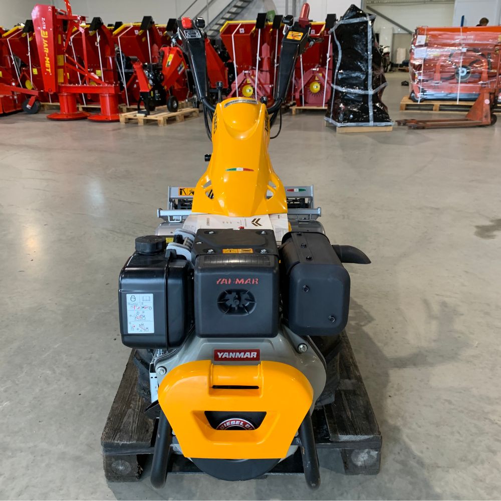 Ferrari 340 Powersafe Tvåhjulstraktor Yanmar L100 Diesel med jordfräsaggregat 66 cm framifrån