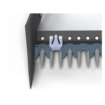 Detaljerad vy av knivar och fingrar på Ferrari Fingerbalk