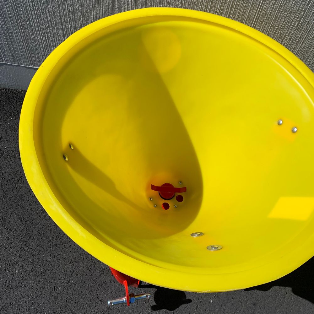 Spridningsskiva och doseringsmekanism på konstgödselspridare 300 liter
