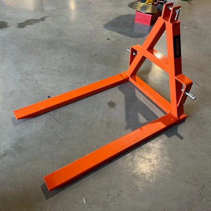 Pallgafflar för traktor 1000 kg – sidovy, 1000 mm långa