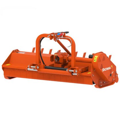 Sicma SL 155 betesputs snett framifrån – kompakt orange slaghack med slagkroppar, bärvals och hydraulisk förskjutning för fruktträdgård och vingård