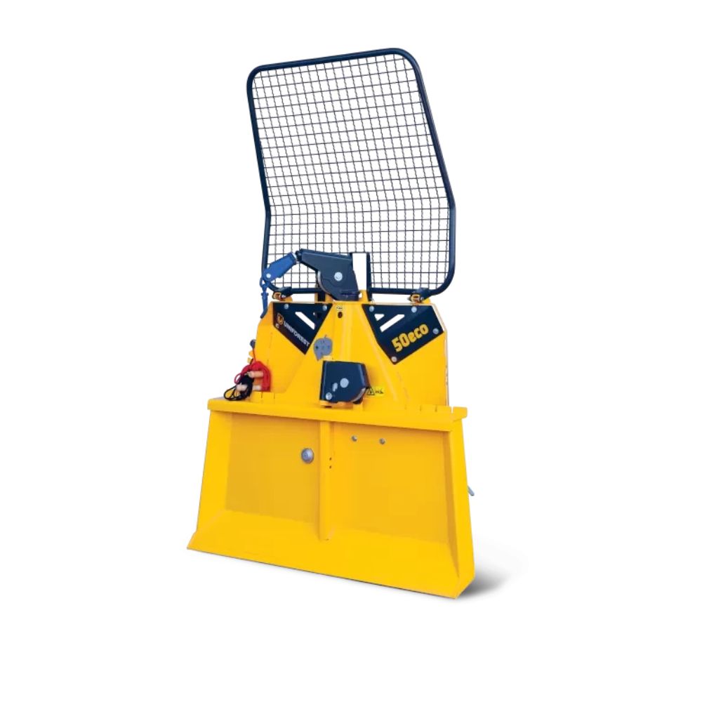 Uniforest 50 ECO lunningsvinsch 5 ton dragkraft monterad på traktor