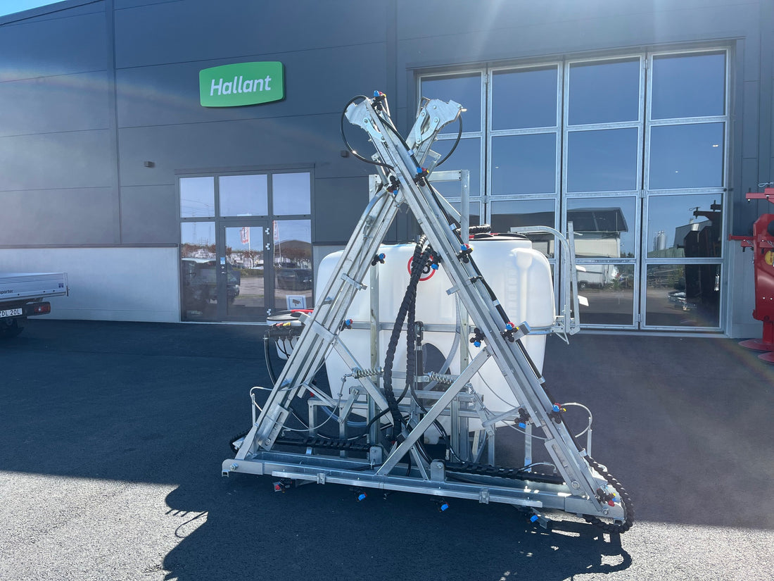 Växtskyddsspruta 12 meter med hydrauliskt vikbar ramp - ARAG 