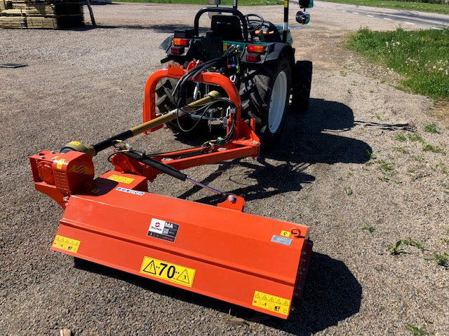 Sicma MA140 släntklippare sidovy med hydraulisk sidoförflyttning